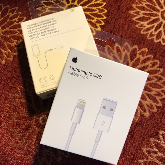 iPhone lightning to USB cable BNIB 2m - Picture 1 of 1